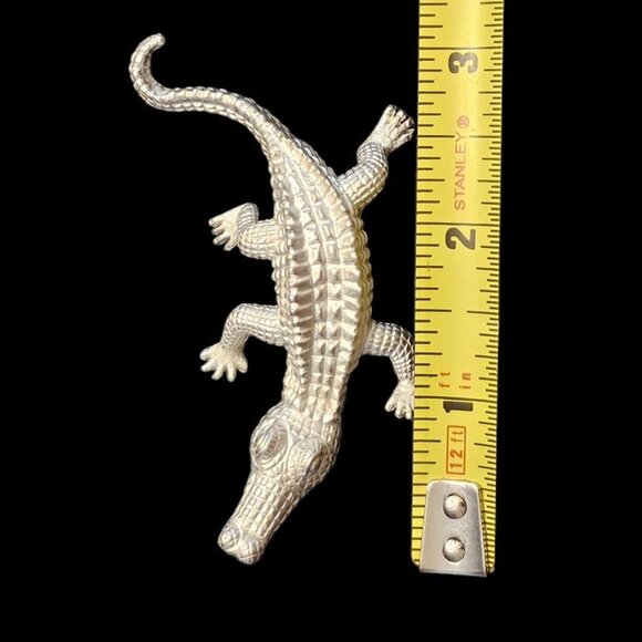 Vintage Crocodile Brooch Pin - Silver Tone Metal - For Reptile Enthusiasts - Picture 9 of 11